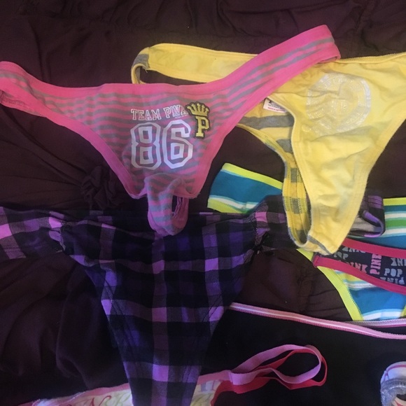 Victoria Secret Pink Undies - Picture 4 of 4